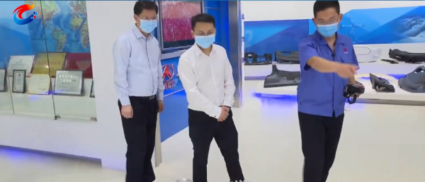 ͭ����ί��һ��ݰ����������ʱ����������߷õ���