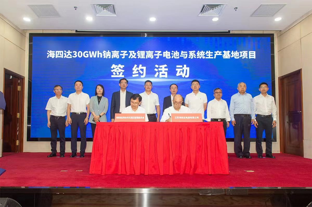 ���ٽṹ����Դ���ƶ���ɫת������